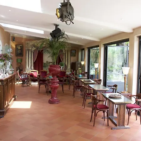 מלון La Ferme Rose-hotel De Charme